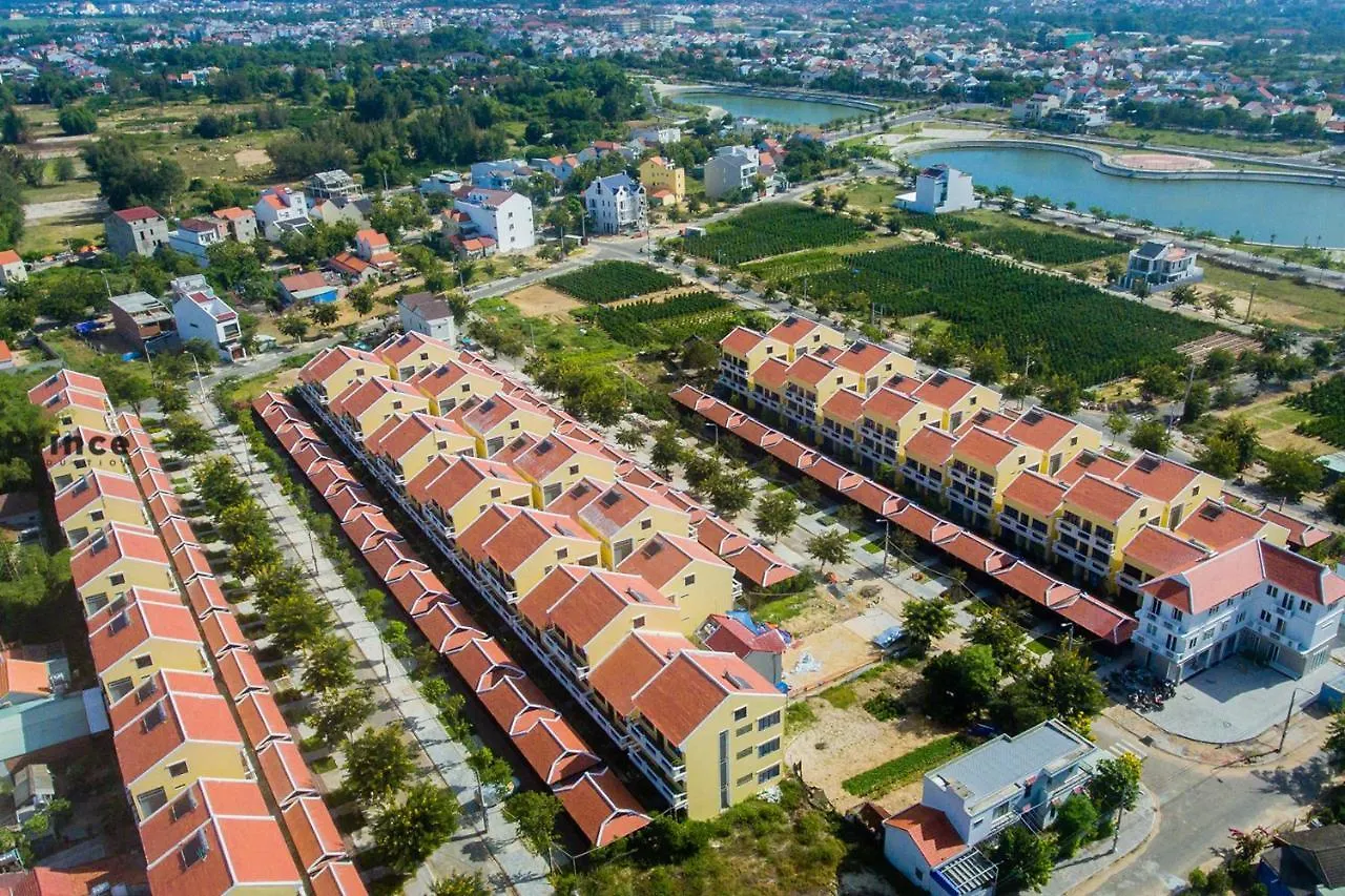 Hoi An Town Home Resort 4*, Хойан