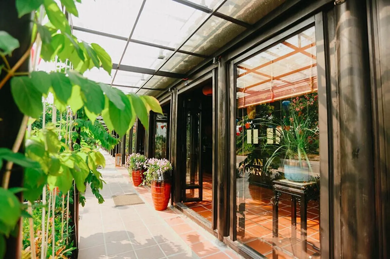 Отель Hoi An Town Home Resort
