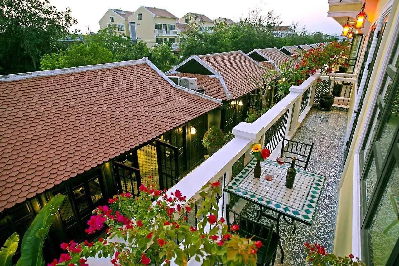 Отель Hoi An Town Home Resort