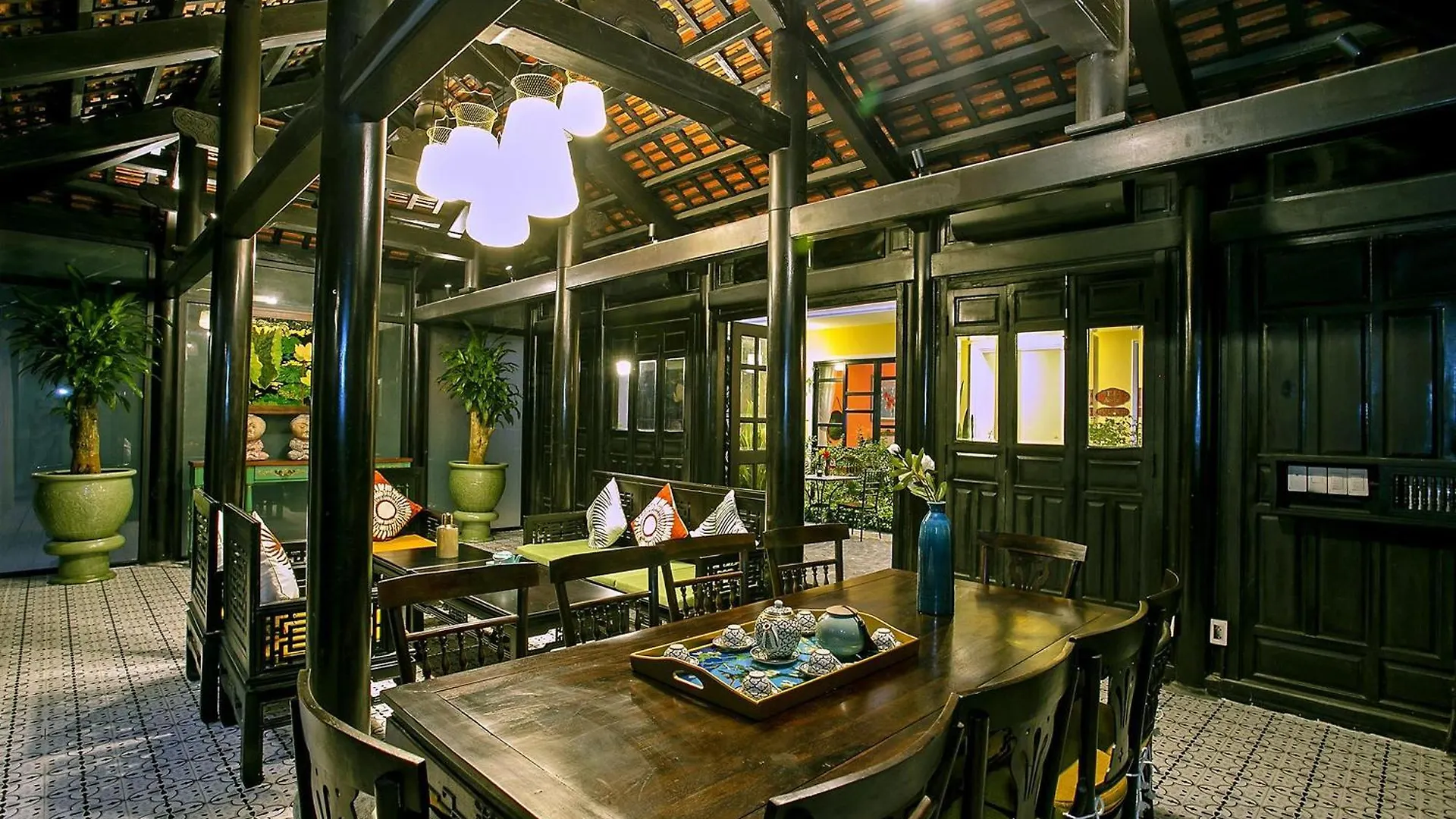 Hoi An Town Home Resort Hotel